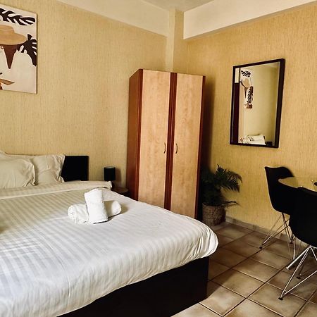 Cozy Apartments Mc Queen Ateny Zewnętrze zdjęcie