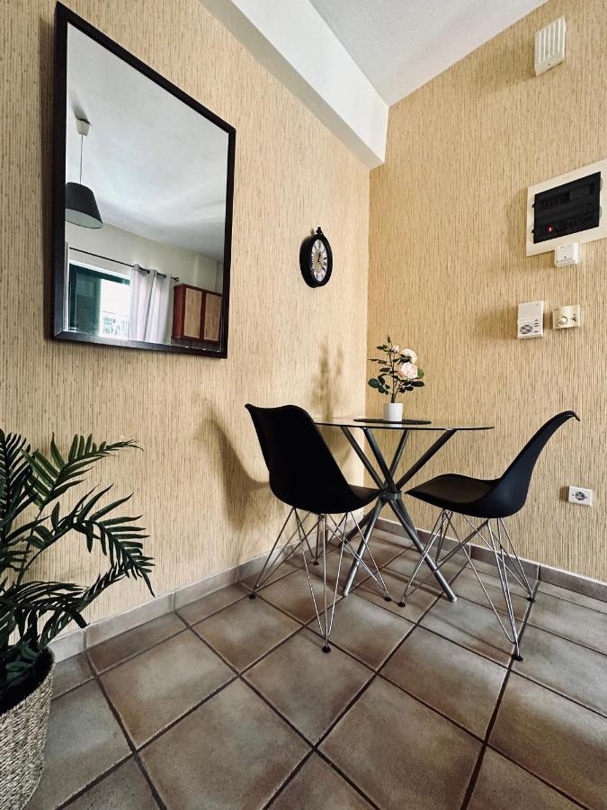 Cozy Apartments Mc Queen Ateny Zewnętrze zdjęcie