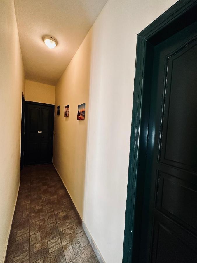 Cozy Apartments Mc Queen Ateny Zewnętrze zdjęcie