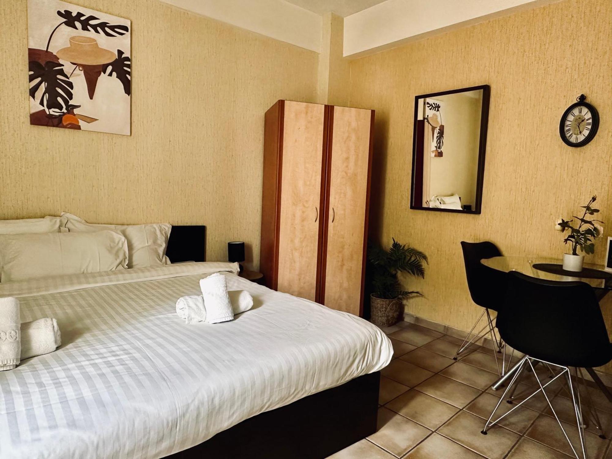 Cozy Apartments Mc Queen Ateny Zewnętrze zdjęcie